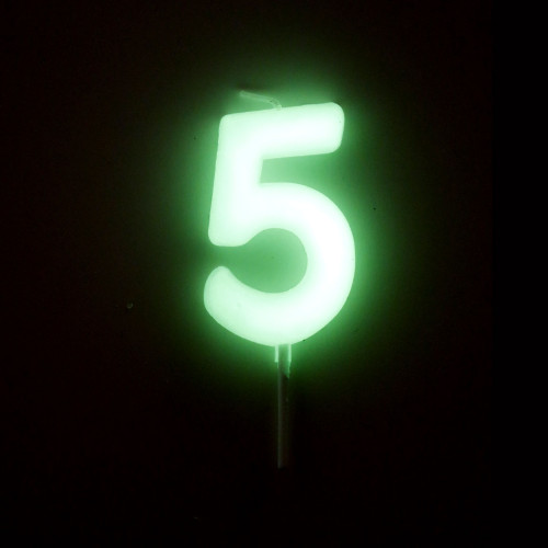 شموع مضيئة رقم 5