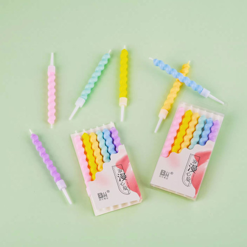 شموع سبايرل ملونة 6 شمعة